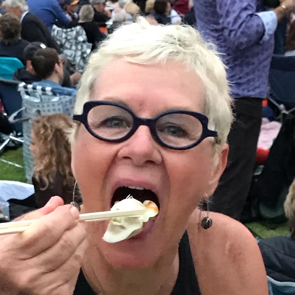 Meet your Posher, Yvonne